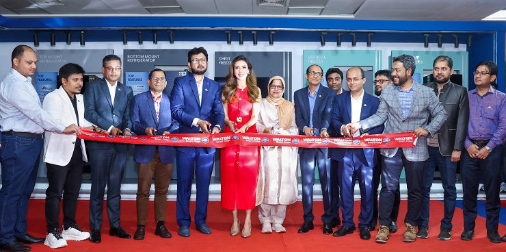 ওয়ালটনের এআই, আইওটিসহ অত্যাধুনিক ফিচার সমৃদ্ধ নতুন মডেলের স্মার্ট ফ্রিজ উন্মোচন